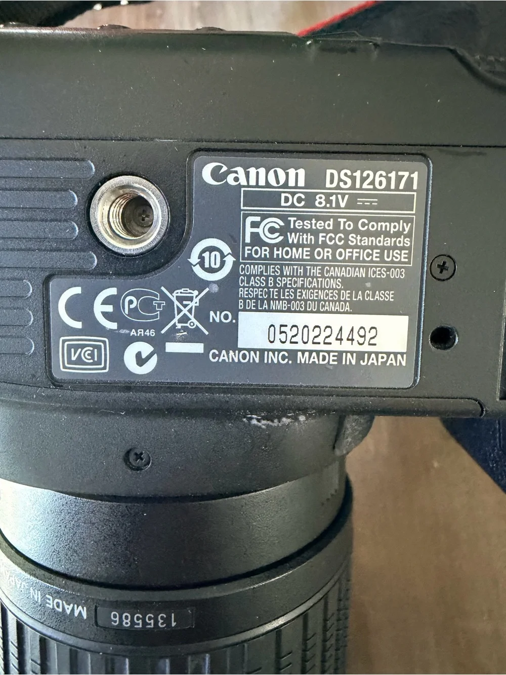 Canon EOS 40D DSLR with Tamron AF 18-200